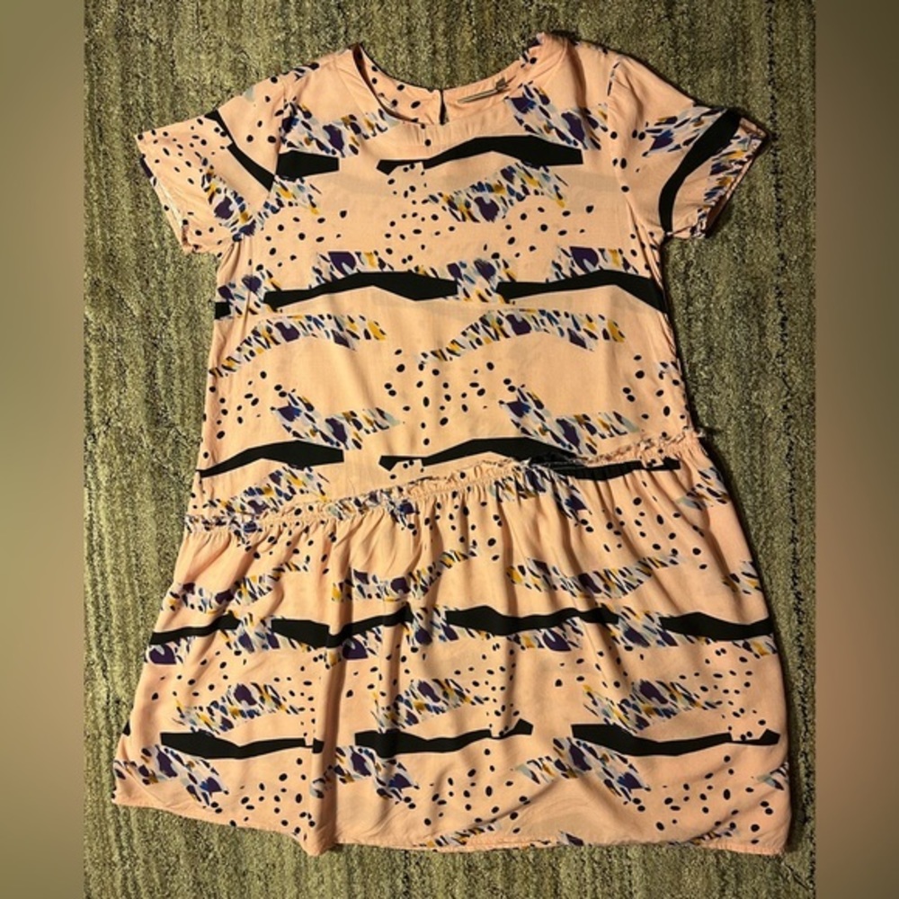 THE‎ ODELLS DRESS - Picture 2 of 3
